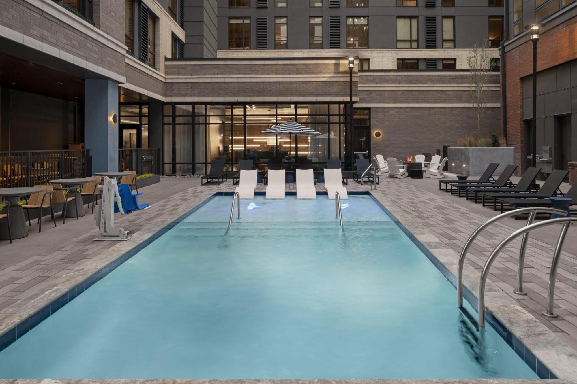 Hotel Hyatt House Raleigh Downtown/Seaboard Station Extérieur photo