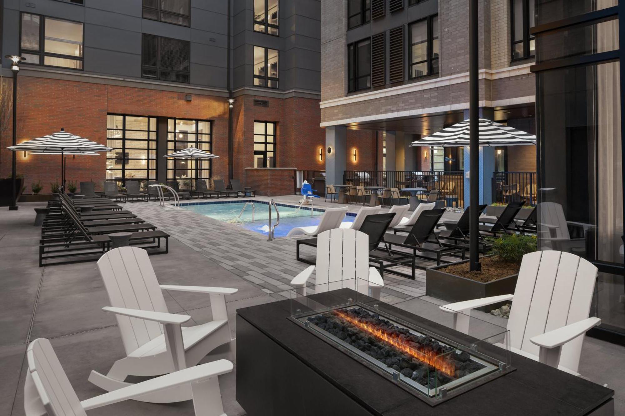 Hotel Hyatt House Raleigh Downtown/Seaboard Station Extérieur photo